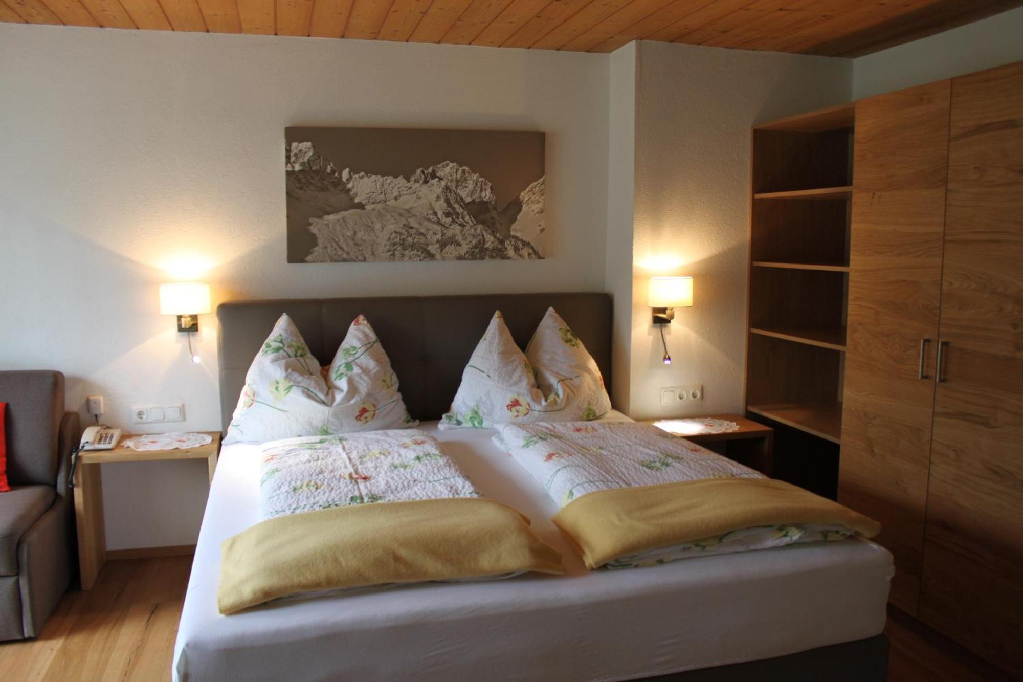 Otto Steiner Appartements Pension Ellmau & Wilder Kaiser ภายนอก รูปภาพ