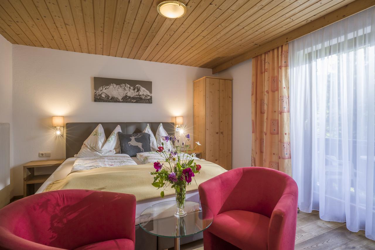 Otto Steiner Appartements Pension Ellmau & Wilder Kaiser ภายนอก รูปภาพ